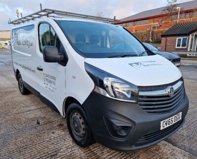 WHITE VAUXHALL VIVARO 2700 CDTI (DIESEL) Reg : CV65 OGJ, Mileage : 172161 Details: 2 KEYS, WITH V5, MOT UNTIL 17/10/2023, ENGINE SIZE: 1598CC