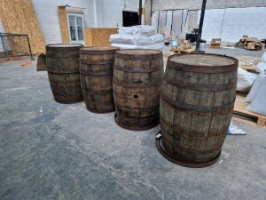 *** THIS ASSET IS LOCATED IN REDDISH & WILL NEED COLLECTING BY ARRANGEMENT UP TO FRIDAY 3RD FEBRUARY 2023 *** 4 X 'VINTAGE LOOK' CASK BARRELS