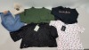 25 PIECE BRAND NEW CLOTHING LOT CONTAINING BOOHOO PANTS - ALDO HANDBAGS - BON PRIX SHAPEWEAR - LEVIS SKINNY JEANS AND VARIOUS BELTS ETC.- ALL IN VARIOUS SIZES - IN 1 TRAY (NOT INCLUDED)