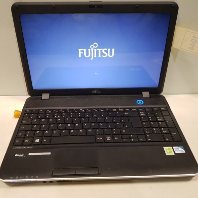 1 X FUJITSU AH512 DUAL CORE 2.2 4GB RAM 320GB WINDOWS 10 (NO CHARGER)