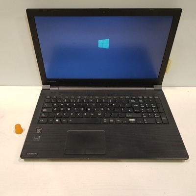 1 X TOSHIBA SATELLITE PRO R50 I5-4210 1.7, 4GB, 500GB WINDOWS 10 (NO CHARGER AND ONE KEY MISSING)