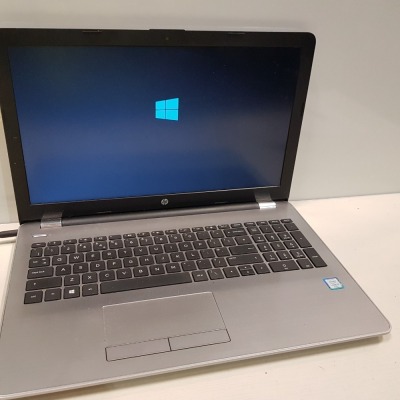 1 X HP 260 G6 I3-6006 2.0 4GB, 500GB, WINDOWS 10 ( NO CHARGER )