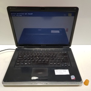 1 X SONY CR42Z LAPTOP (HARD DRIVE WIPED NO O/S) WITH CHARGER