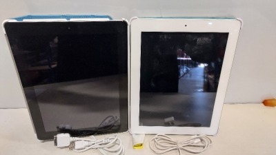 2 X APPLE IPADS 16 GB WITH CASE & CHARGER