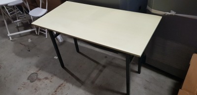 8 X BOXED SINGLE LIGHT OAK COLOURED TABLE 120 x 60CM (NOTE: THESE ARE FACTORY SECONDS - SOME ITEMS HAVE VENEER LIFTING, MINOR SCUFFS ON LEGS)