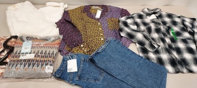 25 X BRAND NEW MIXED CLOTHING LOT CONTAINING -MISSGUIDED DRESS - ASOS BLAZER - RIVER ISLAND JEANS - ASOS PJYAMS SET - SUPERDRY KNITTED JUMPER - NEW LOOK DENIM JEANS - OTHER STORIES DENIM JEANS - ALL IN VARIOUS SIZES