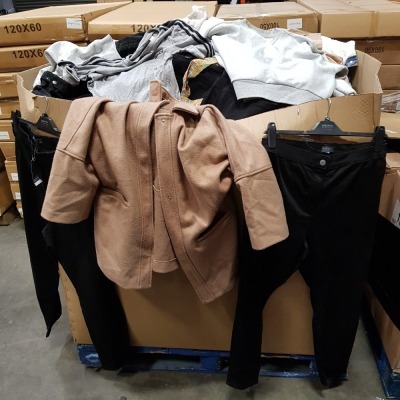 LARGE FULL PALLET CLOTHING BOX CONTAINING TOPSHOP ENIM JACKET - PUMA JUMPER - PAPAYA JEANS - URBAN OUTFITTERS CARDIGAN - REGATTA COAT- FRENCH CONNECTION HOODIE - ADIDAS T-SHIRT - PRETTY LITTLE THING SHIRT DRESS - ETC IN VARIOUS SIZES