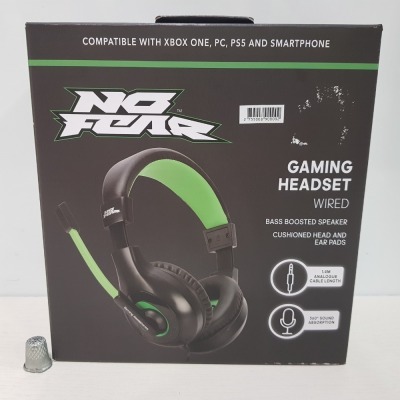 32 X BRAND NEW NO FEAR CUSHIONED BASS BOOSTED GAMING HEADPHONES WITH MIC - (360 SOUND ABSORPTION) 1.4 METER CABLE LENGTH - IN 2 BOXES