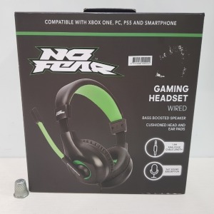 32 X BRAND NEW NO FEAR CUSHIONED BASS BOOSTED GAMING HEADPHONES WITH MIC - (360 SOUND ABSORPTION) 1.4 METER CABLE LENGTH - IN 2 BOXES