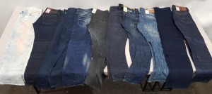 10 X BRAND NEW G-STAR JEANS IN VARIOUS STYLES AND SIZES