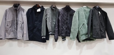 6 PIECE MIXED JACKET LOT TO INCLUDE TOPMAN GUN METAL JACKET SIZE MEDIUM / WE SILVER JACKET SIZE LARGE / BRIT ISLAND FAUX FUR MINT JACKET / DIESEL NAVY PUFFER AND SCOTCH AND SODA NAVY JACKET SIZE LARGE ETC.