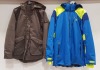 2 X BRAND NEW MIXED PREMIUM SKI / WINTER COATS LOT CONTAINING SPYDER COAT IN LIME/BLUE IN ( SIZE L ) - AND ARIAT COAT IN BROWN IN ( SIZE M )