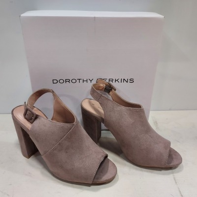 16 X BRAND NEW DOROTHY PERKINS SAVO TAUPE HEELED SANDALS - SIZE UK 4 - (RRP £28.00pp)