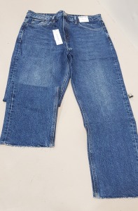 14 X BRAND NEW TOPSHOP HIGH WAISTED STRAIGHT LEG JEANS - IN SIZE UK 14 (W32 X L32) - RRP £40.00pp