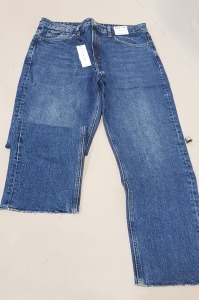 13 X BRAND NEW TOPSHOP HIGH WAISTED STRAIGHT LEG JEANS - IN SIZE UK 14 (W32 X L32) - RRP £40.00pp