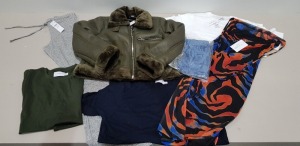 30 X BRAND NEW MIXED CLOTHING LOT CONTAINING TOPSHOP FAUX FUR COLLAR FAUX LEATHER JACKET ( SIZE UK 10 ) - TOPMAN T-SHIRT IN NAVY ( SIZE M ) - ASOS COWL NECK MIDI DRESS IN MULTI SNAKE PRINT ( SIZE UK 8 ) - TOPSHOP GREY STRAIGHT CUT PANTS ( SIZE UK 12 ) - 