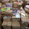 APPROX 1000 PIECE MIXED LOT CONTAINING - LARGE KITCHEN KNIFES - HALLOWEEN NAPKINS - BELT HOLDERS - MOUSE PADS - JUSTICE LEAGUE BIRTHDAY BOWLS - CLOTH BATH BAGS ON 1 PALLET - 2