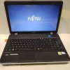 1 X FUJITSU AH512 DUAL CORE 2.2 4GB RAM -320GB WINDOWS 10 ( NO CHARGER )