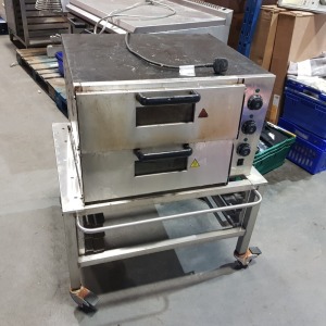 1 X COMMERCIAL DOUBLE LAYER PIZZA OVEN WITH STAND OON WHEELS