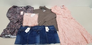 25 X BRAND NEW MIXED CLOTHING LOT TO INCLUDE DOROTHY PERKINS PETITE FLORAL MIDI DRESS - DOROTHY PERKINS TURTLE NECK SWEATER - F&F FRILLY TOPS - TOPSHOP PINK MINI DRESS AND MISS SELFRIDGES PETITE MINI DRESS ETC - ALL IN VARIOUS SIZES