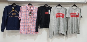 10 PIECE BRAND NEW MIXED WRANGLER & LEE LOT TO INCLUDE LEE CORE RED CAMP SHIRT (LARGE) - LEE CREW NECK NAVY SWEATER (SMALL) - WRANGLER BOX LOGO NAVY SWEATER (LARGE) - WRANGLER BLACK CREW NECK SWEATER (SMALL) AND VARIOUS WRANGLER T-SHIRTS, SWEATERS AND HO