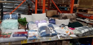 30+ BRAND NEW MIXED PIECE LOT CONTAINING EZYSLEEP TEDDY FLEECE HOODIE / CATHERINE LANSFIELD DOUBLE DUVET SET / VARIOUS TOWELS / VACUU STORAGE BAGS / VARIOUS STYLE PILLOWS / FAKE FLOWER / BED SHEETS ETC - ON 1 FULL SHELF