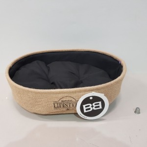 9 X BRAND NEW WITH TAGS PET BEDS WITH CUSHIONS