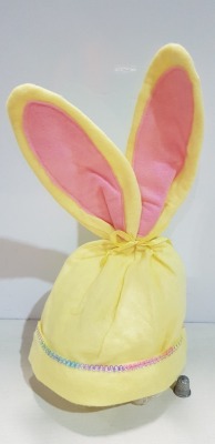 150 X BRAND NEW YELLOW EASTER RABBIT HATS IN 1 BOX