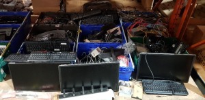 HALF BAY MIXED IT LOT CONTAINING 3 X DELL MONITORS - POLYCOM TELEPHONE - LARGE AMOUNT OF MICROSOFT KEYBOARDS - LARGE AMOUNT OF WIRES ETC