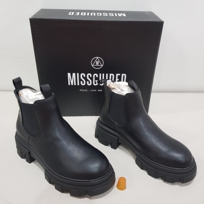 15 X BRAND NEW MISSGUIDED BLACK FAUX LEATHER CHUNKY DOUBLE TAB CHELSEA BOOTS IN SIZE 6 - RRP-£45.00 TOTAL RRP-£675.00