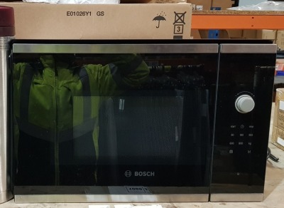 1 X BRAND NEW BOSCH MICROWAVE MN-BFL523MS0B