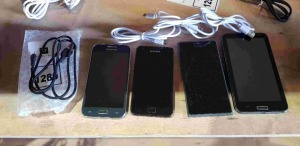 4 X WORKING SMARTPHONES TO INCLUDE HTC / NOKIA / AND 2 SAMSUNGS - WITH CHARGING CABLE - NO POWER BRICK