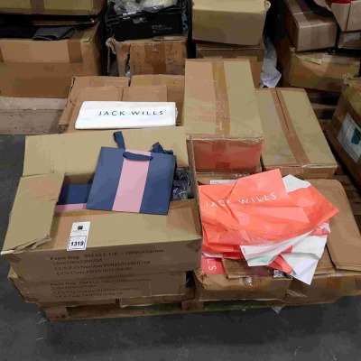 APPROX 2000 VARIOUS CARRIER BAGS TO INCLUDE JACK WILLS NYLON CARRIER BAGS - MEDIUM - AND UNBRANDED PAPER CARRIER BAGS WITH ROPE HANDLE - SMALL - ON 1/4 PALLET