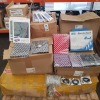 2000+ FULL BAY MIXED LOT CONTAINING -SAMSUNG GALAXY TABLET COVERS - WII SPORTS PACK - SAMSUNG FLIP COVERS - GADGET BOX IPAD COVERS - VARIOUS CHARGING LEADS ETC