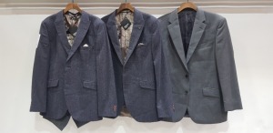 3 X BRAND NEW MIXED SUIT BLAZER LOT TO INCLUDE 1 X GIBSON GREY BLAZER AND WAISTCOAT SET - SIZE 40 1 X GIBSON GREY BLAZER - NO SIZE 1 X NEW & LINGWOOD GREY BLAZER - SIZE 40 S