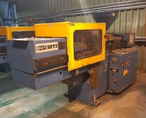 BOY 50 T2 50 TON CLAMPING FORCE (53370) INJECTION MOULDER 160 BAR 50418 HRS (YOM 1989) *** THIS ASSET IS LOCATED IN SOUTHWELL, NOTTS *** *** VIEWING BY APPOINTMENT THURSDAY 27TH APRIL 23 - COLLECTION WED 10TH / THURS 11TH MAY 23 ***