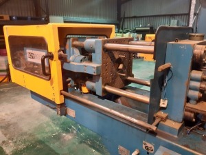 BOY 30 T2 30 TON CLAMPING FORCE (62486) INJECTION MOULDER 160 BAR 27171 HRS (YOM 1991) *** THIS ASSET IS LOCATED IN SOUTHWELL, NOTTS *** *** VIEWING BY APPOINTMENT THURSDAY 27TH APRIL 23 - COLLECTION WED 10TH / THURS 11TH MAY 23 ***