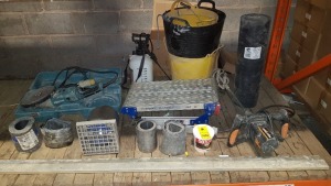 HALF BAY MIXED TOOL LOFT CONTAINING 1 X MAKITA GA 9020 ANGLE GRINDER 9 DISC / VARIOUS ROLLS OF LEAD / 1 X HOP STAND / 1 X EVOLUTION PADDLE MIXER / 1 X PRESSURE WATER PUMP / 2 X BUCKETS / 1 X 30 M X 600 MM DPC ROLL ETC - ( - PLEASE NOTE THIS HAS BEEN T