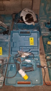 2 PIECE MIXED TOOL LOT CONTAINING 1 X MAKITA JIGSAW 110V ( 4350FCT) AND 1 X MAKITA CIRCULAR SAW 190 MM BLADE 110V ( 5704R) - PLEASE NOTE THIS HAS BEEN TESTED - WORKING )