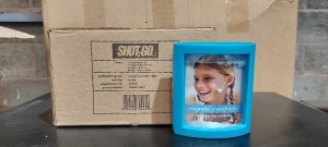 1248 X BRAND NEW SHOT2 GO MAGNETIC SNOWFRAME ( HOLDS A 7 X 8 CM PHOTO ) - TEMPLATE INCLUDED - IN 13 BOXES