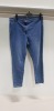 11 PRS OF BRAND NEW PAPAYA CURVE WOMENS LIGHT BLUE JEANS SIZES 20-28