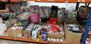 2000+ BRAND NEW MIXED FULL BAY LOT CONTAINING LARGE AMOUNT OF GIFT WRAPPING PAPER ( VARIOUS STYLES ) , COMPRESSED AIR LARGE CONFETTI SHOOTERS , PERSONALISED LIGHT UP SANTAS ( VARIOUS NAMES ) , LIGHT UP DINOSAUR HOUSE , 40TH ANNIVERSARY GIFT BOX , FOLDE