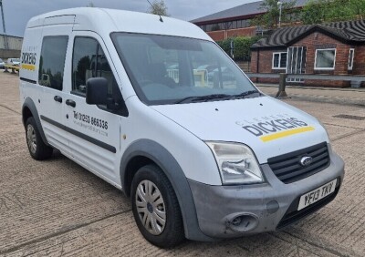 WHITE FORD TRANSIT CONNECT 90 T230 DIESEL PANEL VAN 1753CC FIRST REGISTERED 11/7/2013 REG: YF13TKV VIN NO : WF0NXXTTPNDB60203 MILEAGE: 91,168 MILES 1 KEY WITH V5 NO MOT CREW CAB WITH 4 PASSENGER SEATS