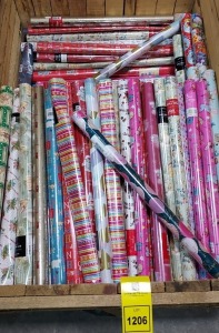 200 + BRAND NEW VARIOUS GIFT WRAP ROLLS - ALL IN VARIOUS STLYES COLOURS AND ROLL SIZES - PALLET NOT INCLUDED