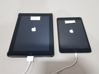 1 X APPLE IPAD TABLET 16GB STORAGE WITH CHARGER AND CASE PLUS 1 X APPLE IPAD MINI 16GB STORAGE WITH CHARGER