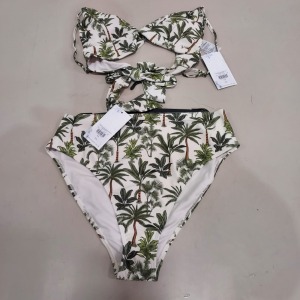 36 X PIECE BIKINI LOT CONTAINING 18 X WAREHOUSE TROPICAL PRINT BIKINI TOPS UK 12 RRP-£20 18 X TROPICAL PRINT BIKINI BOTTOMS SIKE UK 12 RRP-£18