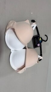 40 X PACKS OF 2 BRAND NEW PLUNGE BRAS SIZE 38B - RRP£8.00PP