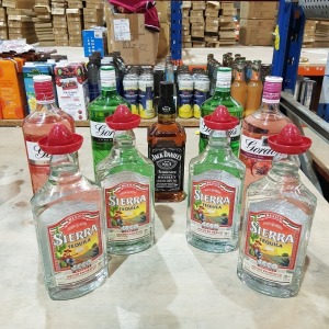 9 X BRAND NEW MIXED ALCOHOL LOT CONTAINING - 1X JACK DANIEL WHISKEY 1LITRE 4X SIERRA TEQUILA 70CL - 2X GORDONS PINK GIN 1 LITRE 2X GORDONS DRY GIN 1LITRE ETC