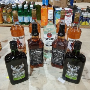 9 X BRAND NEW MIXED ALCOHOL LOT CONTAINING - 4X CAPTAIN MORGAN SPICED RUM 1 LITRE - 2X JACK DANIEL WHISKEY 1LITRE - 1X BACARDI WHITE RUM 1 LITRE ETC