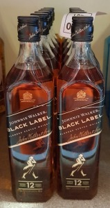 12 X BRAND NEW JOHNNIE WALKER BLACK LABEL SCOTCH WHISKEY 70CL